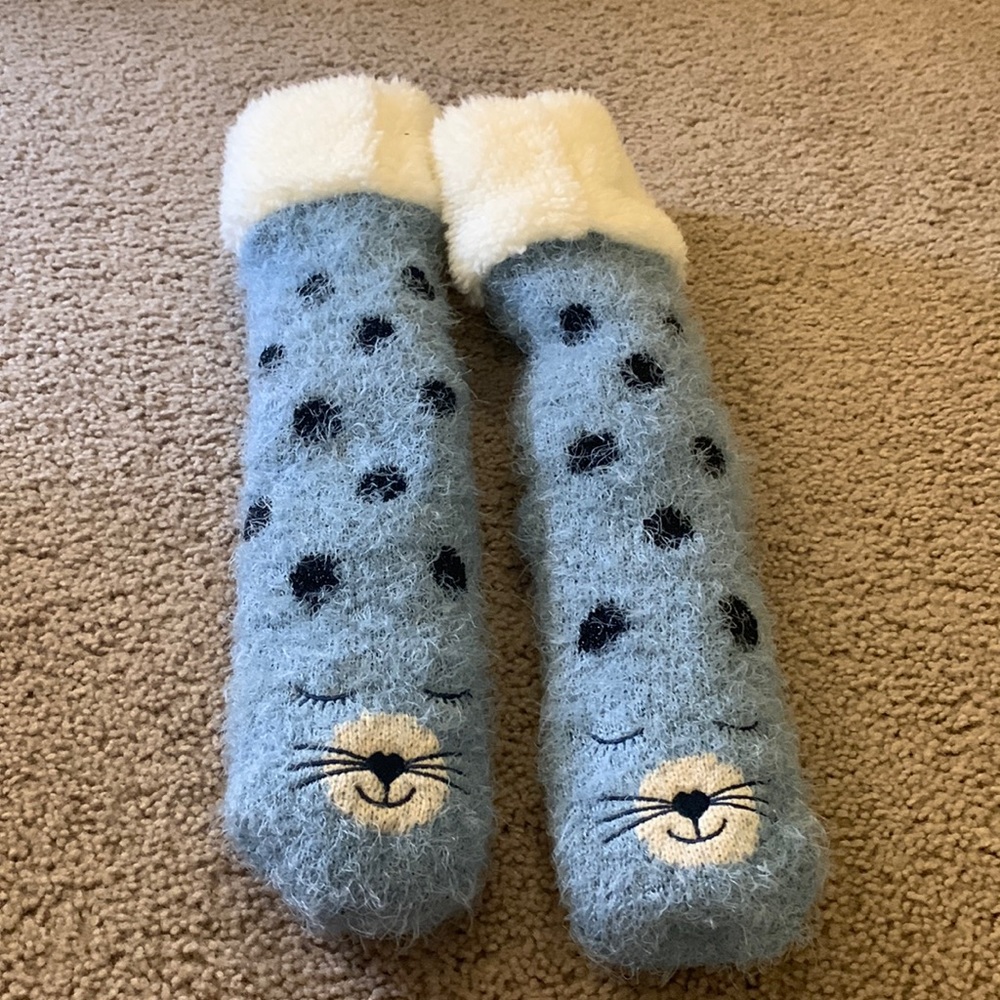 Plush Blue Polka Dot Cat Face Slipper Socks with Cream Cuff